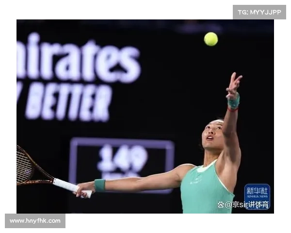 网球场上英勇拼搏 展现运动员不屈风采与荣耀瞬间